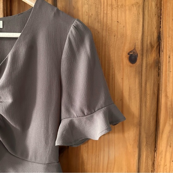 Monteau Los Angeles Taupe Peplum Blouse Ruffle Short Sleeve - Medium - Picture 4 of 6